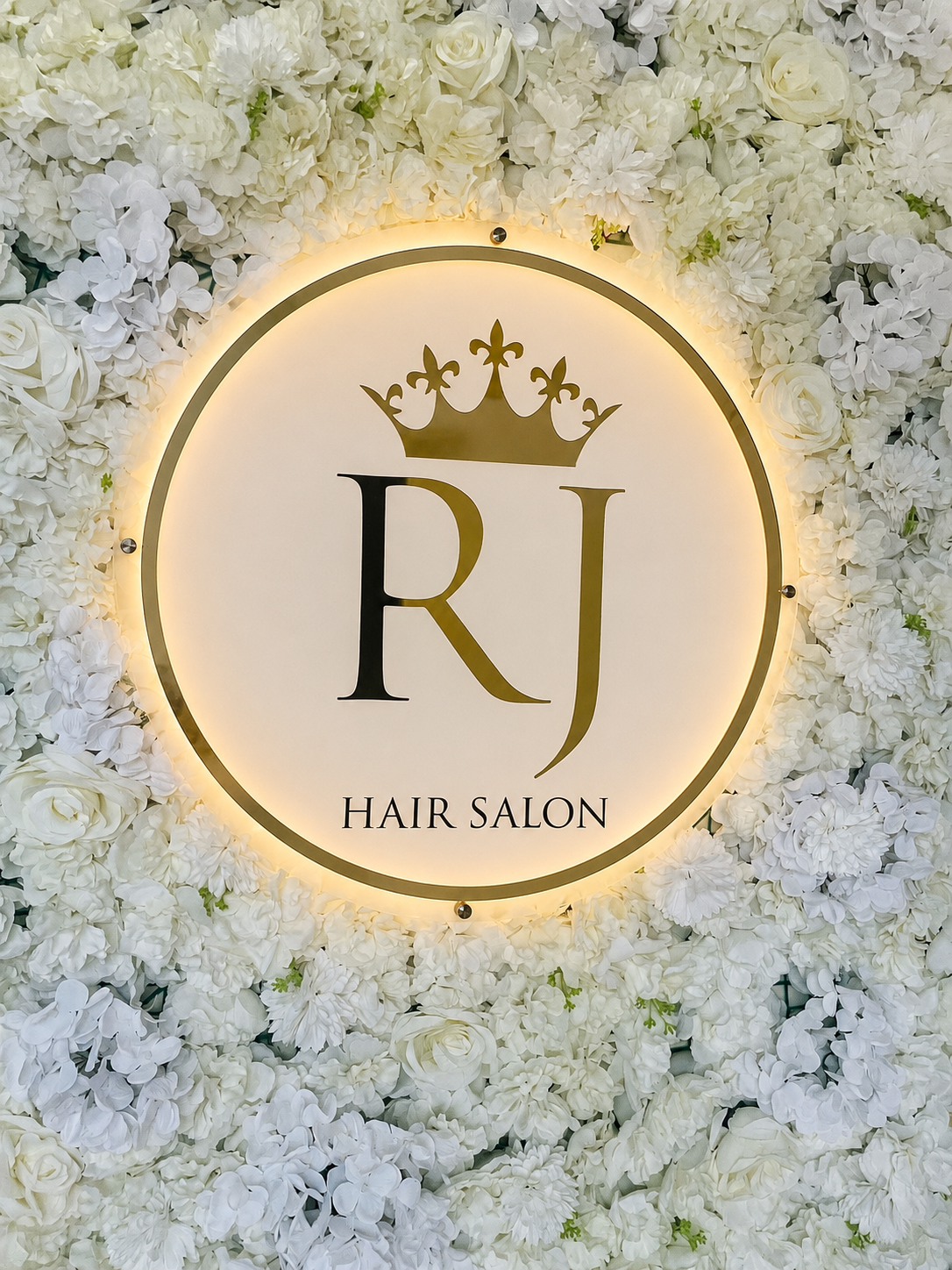 RJ Hair Salon & Spa Logo